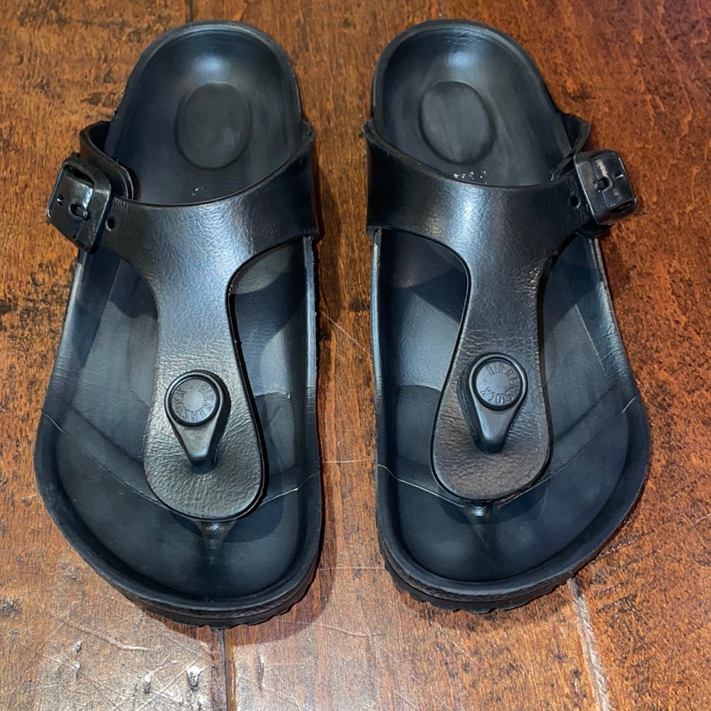 Girls sandals